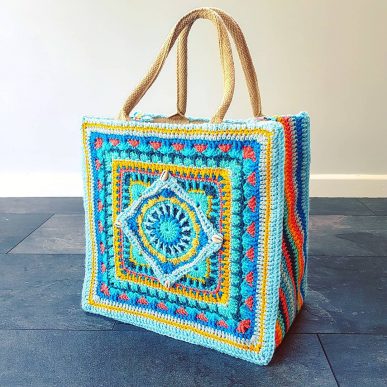 13 Modern and Granny Crochet Bag Pattern Ideas for 2020 - Womensays.com ...